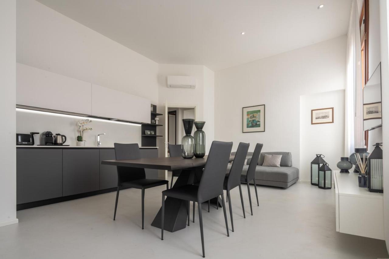 Design Apartment With Balcony On The Grand Canal R&R 威尼斯 外观 照片